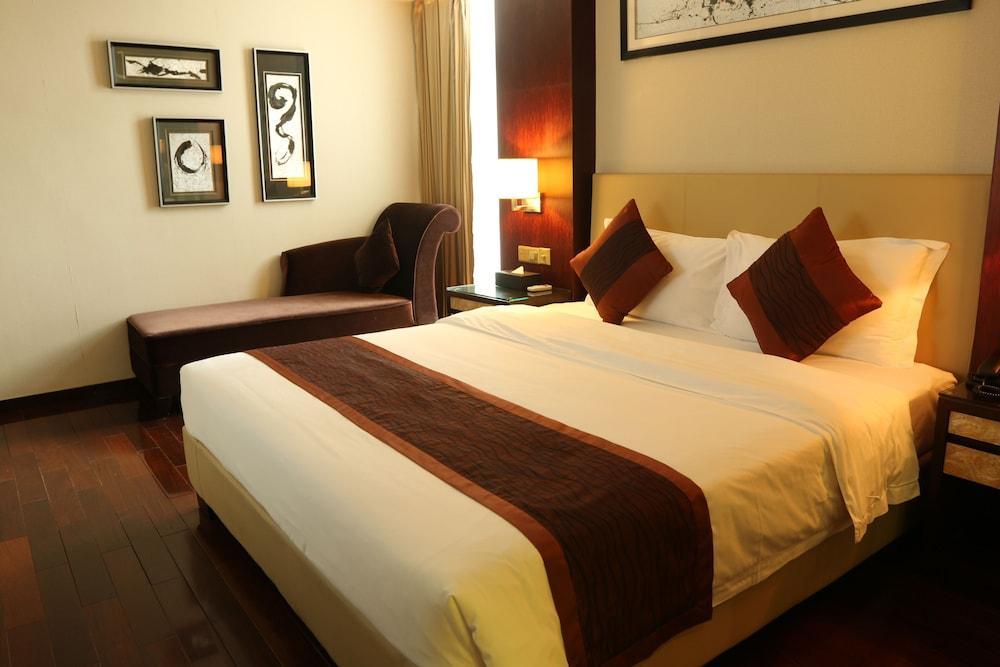 Kingdo Hotel Zhuhai Esterno foto