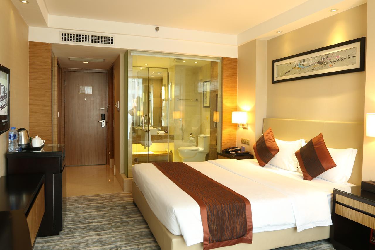 Kingdo Hotel Zhuhai Esterno foto