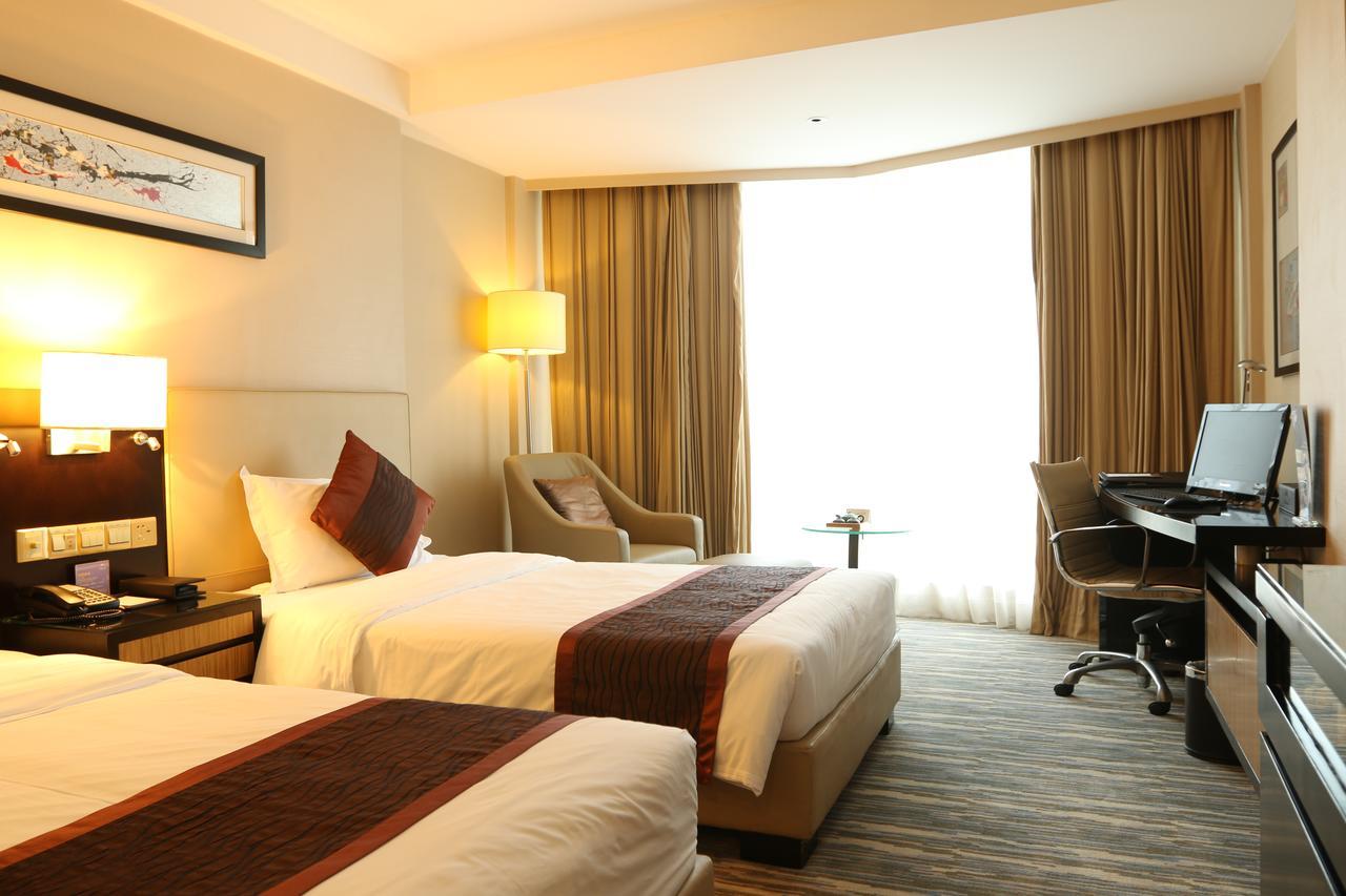 Kingdo Hotel Zhuhai Esterno foto
